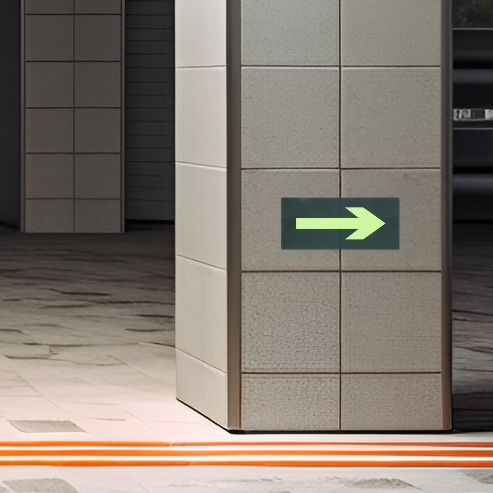 8개 야광 방수 화살표 스티커, 어두운 곳에서 빛나는  - Emergency Exit Sign 리뷰 및 가격